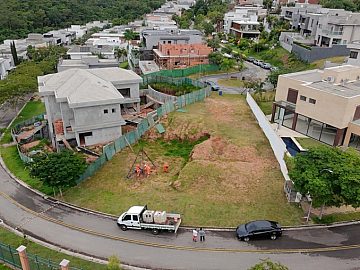 Terreno em Condom�nio - Venda - Alphaville - Santana de Parna�ba - SP